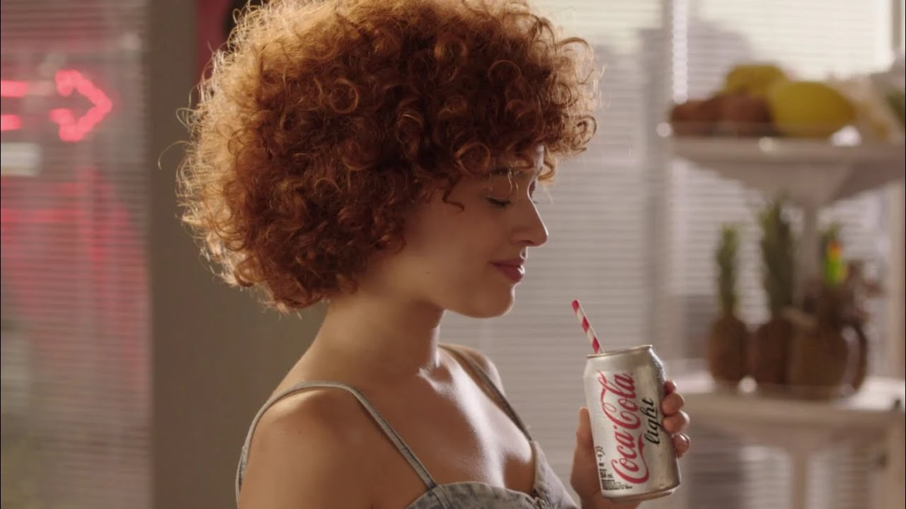 Coca-Cola Light - Evolucionamos la imagen